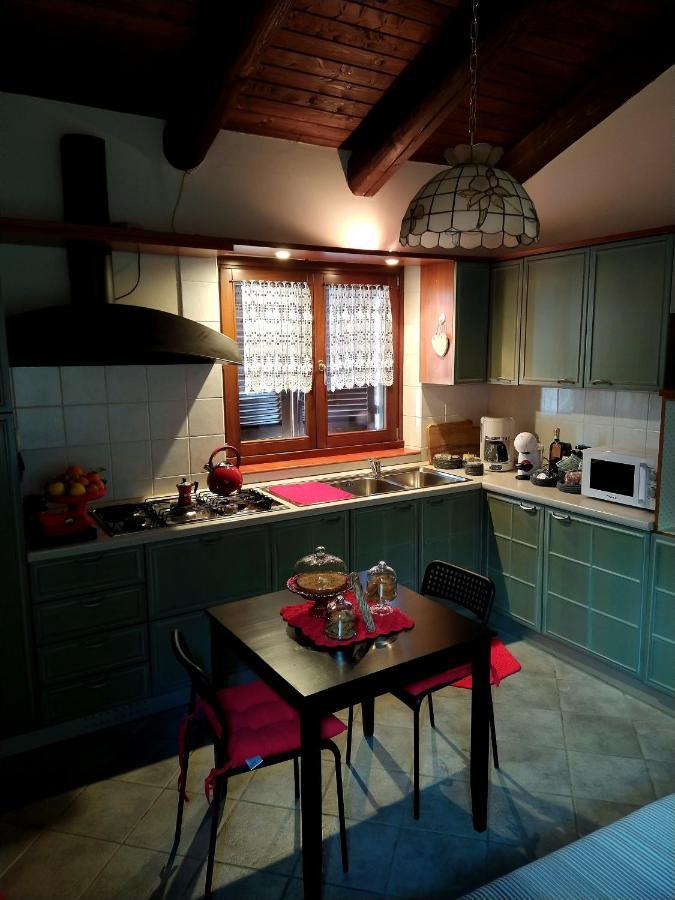 Penzion Cascina Roella Monforte dʼAlba Exteriér fotografie